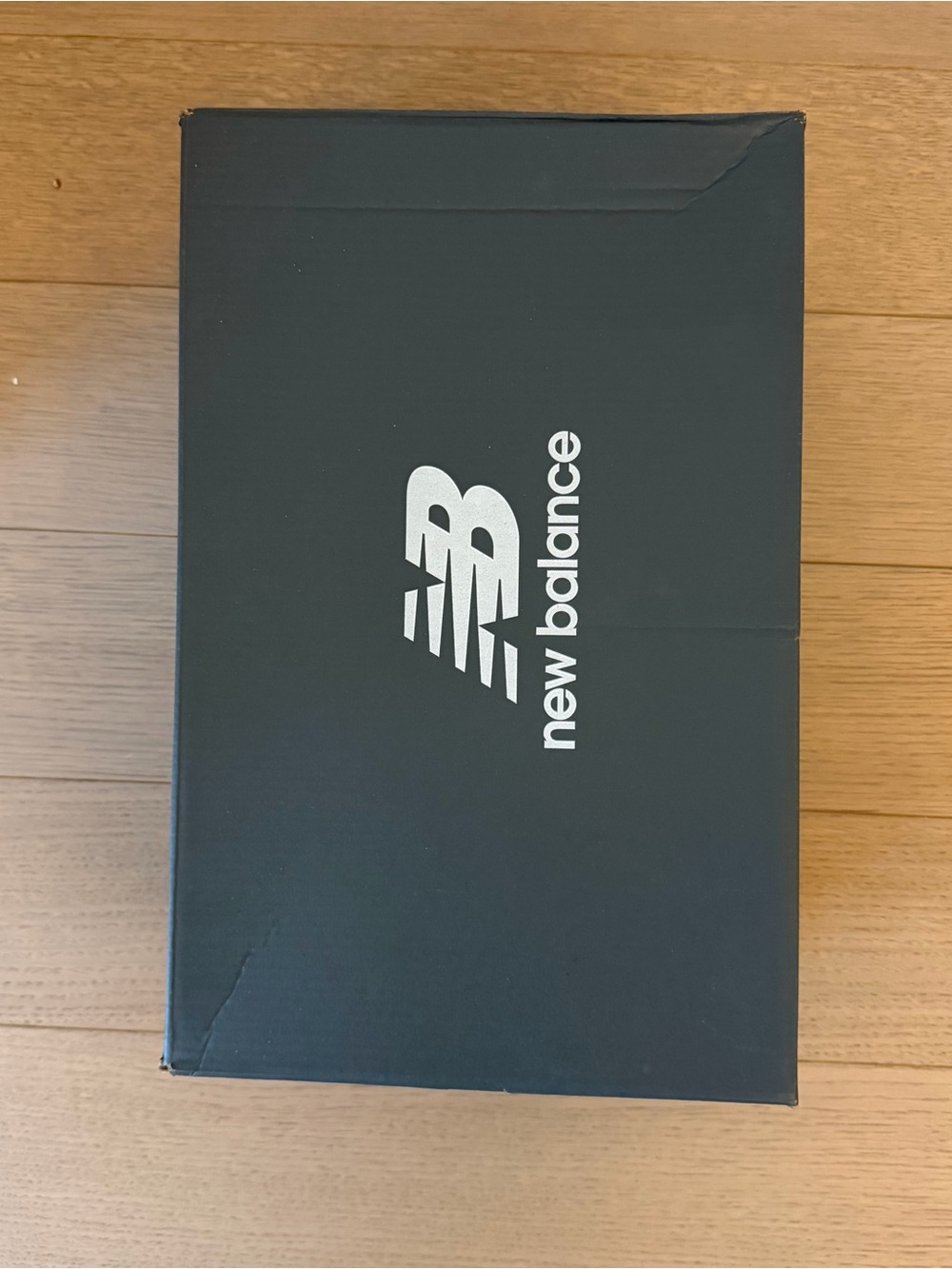 NEW IN BOX! Men’s New Balance 9060 Size 
10.5 - Picture 8 of 8